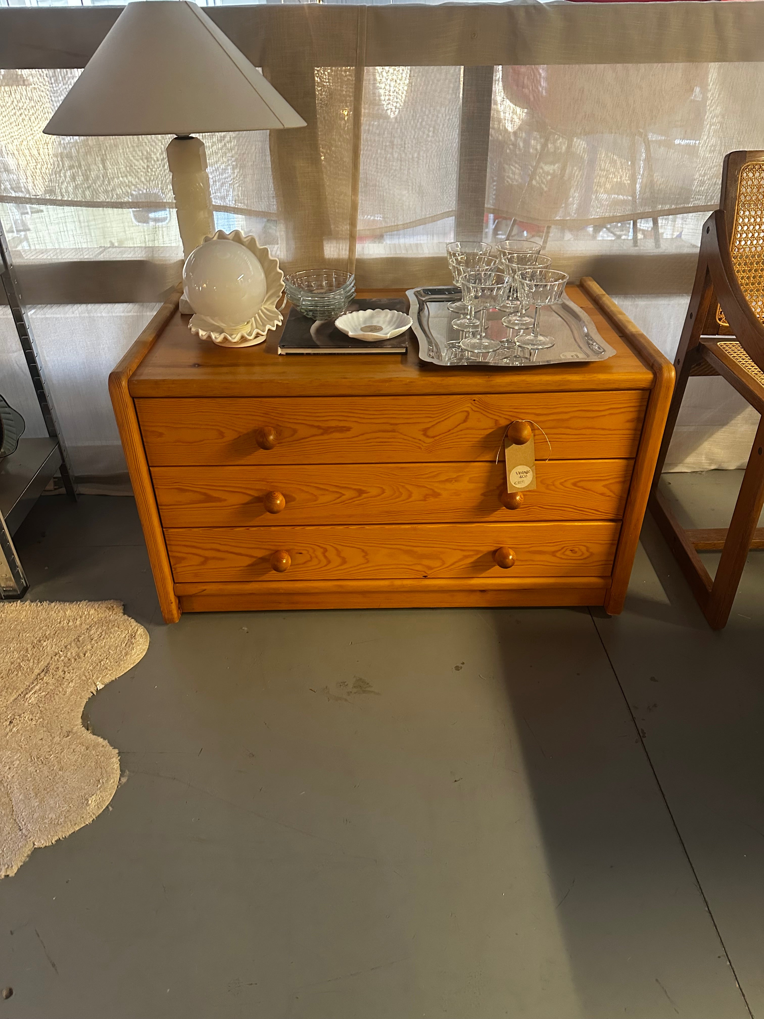 Vintage grenen ladekast