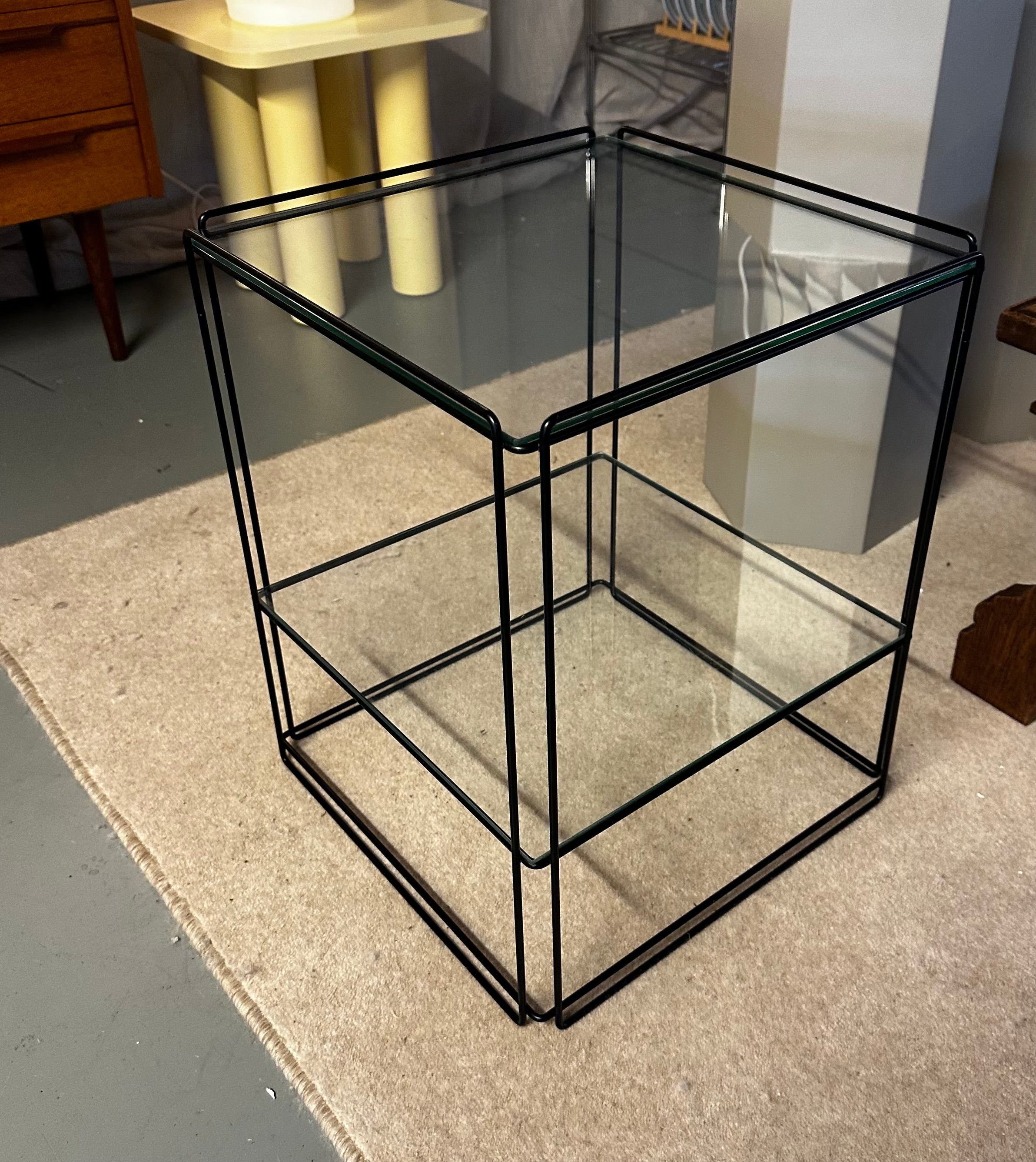 Max Sauze voor Artrow Isocele Bijzettafel