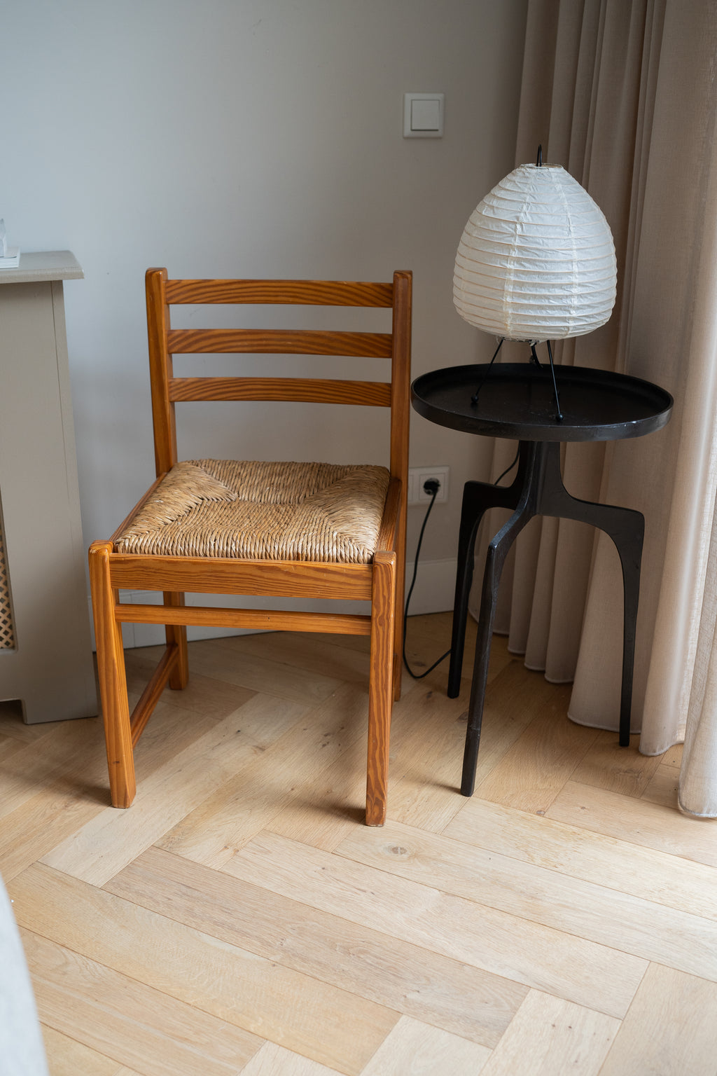 Set van 2 grenen houten stoelen