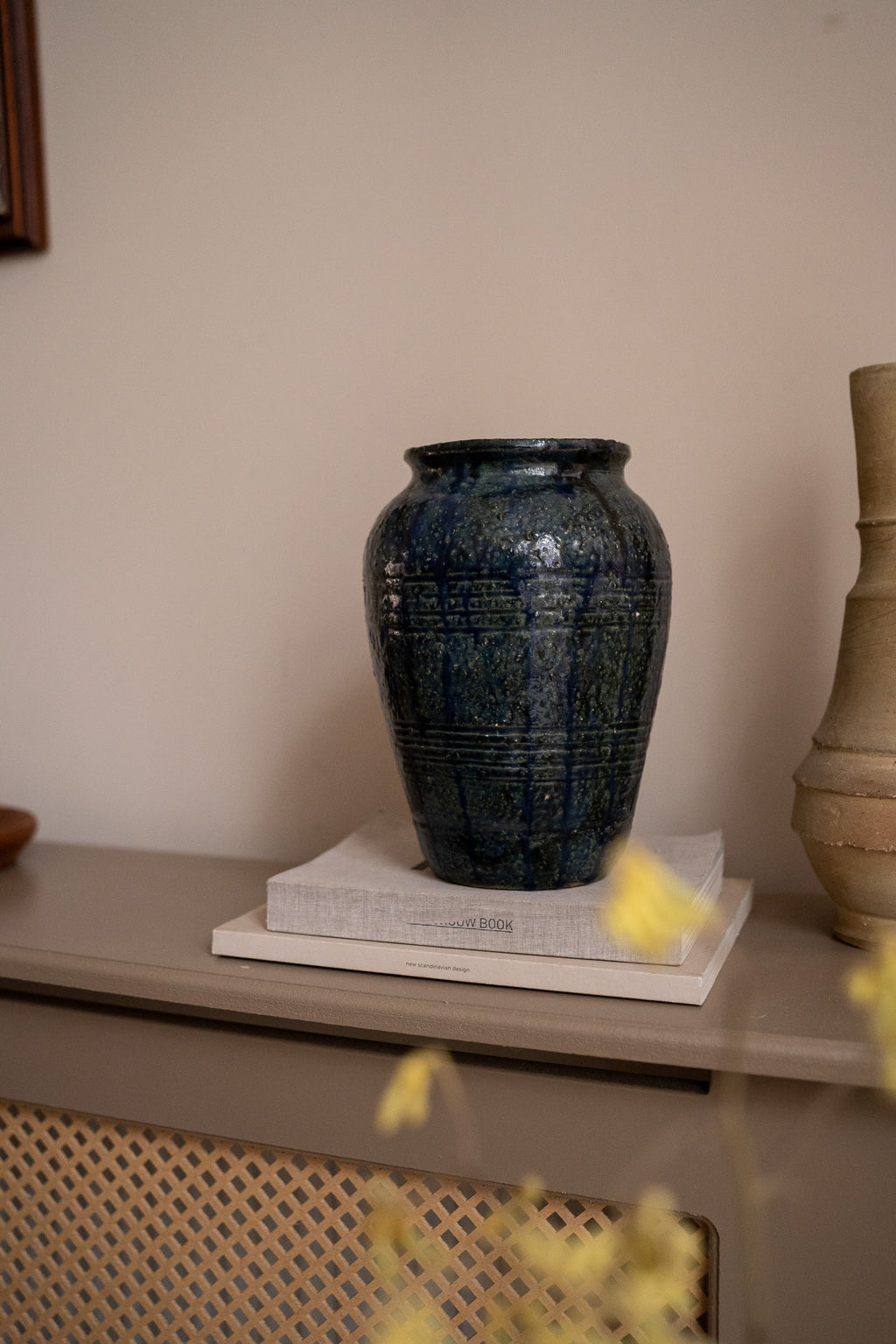 Grote donkerblauwe vaas