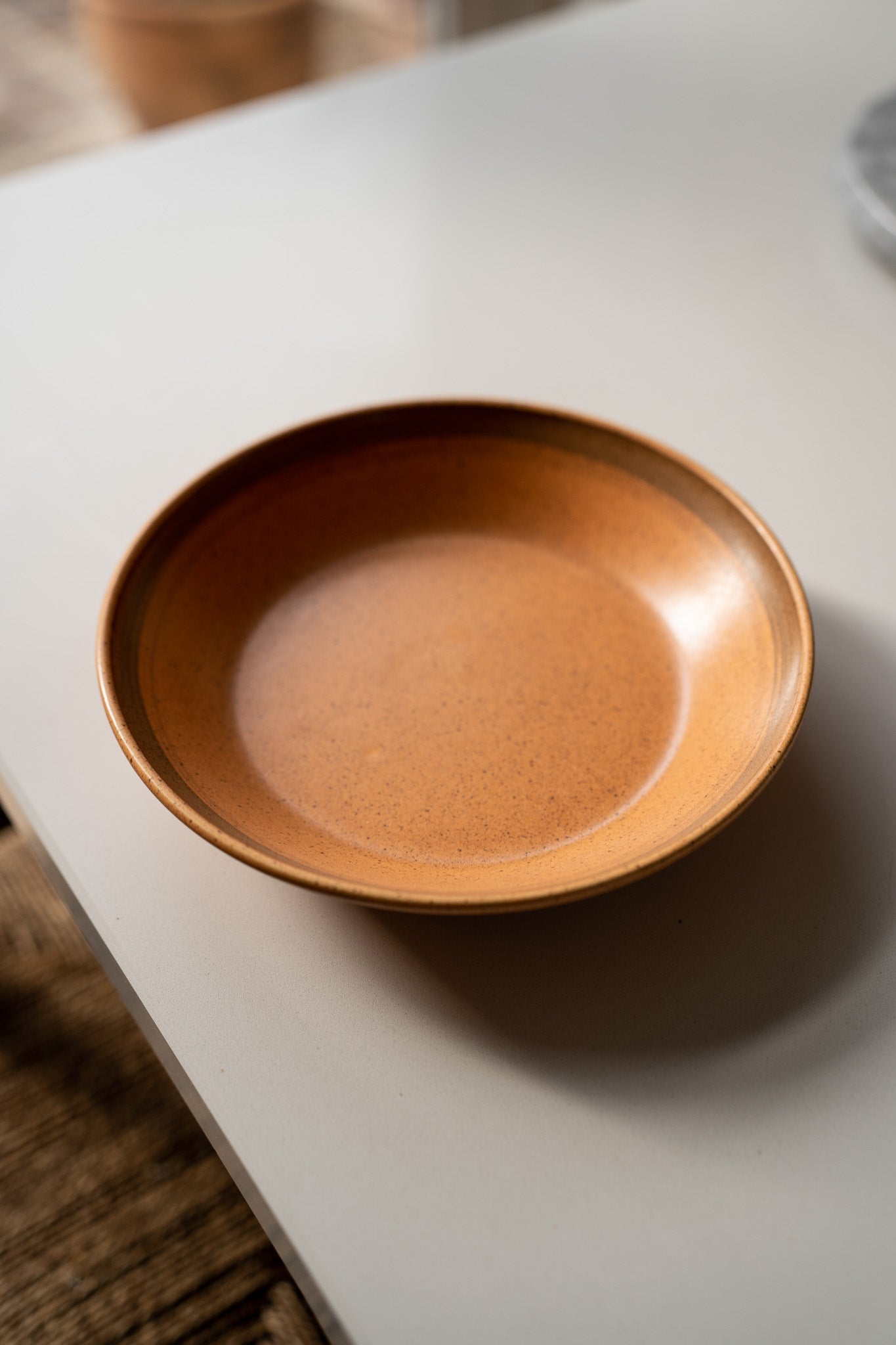 Oranje bruine schaal