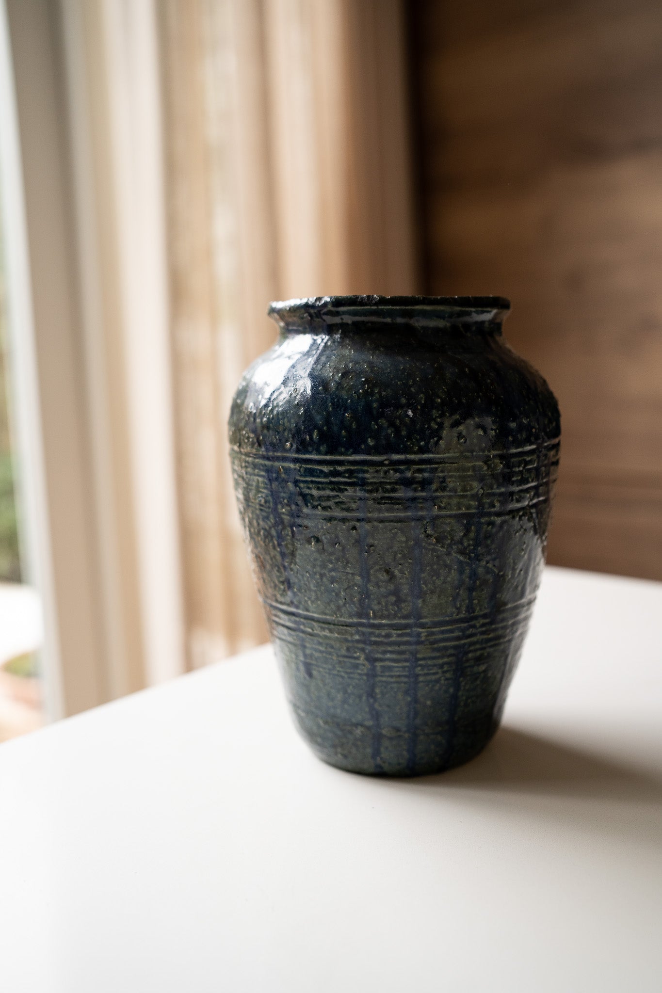 Grote donkerblauwe vaas