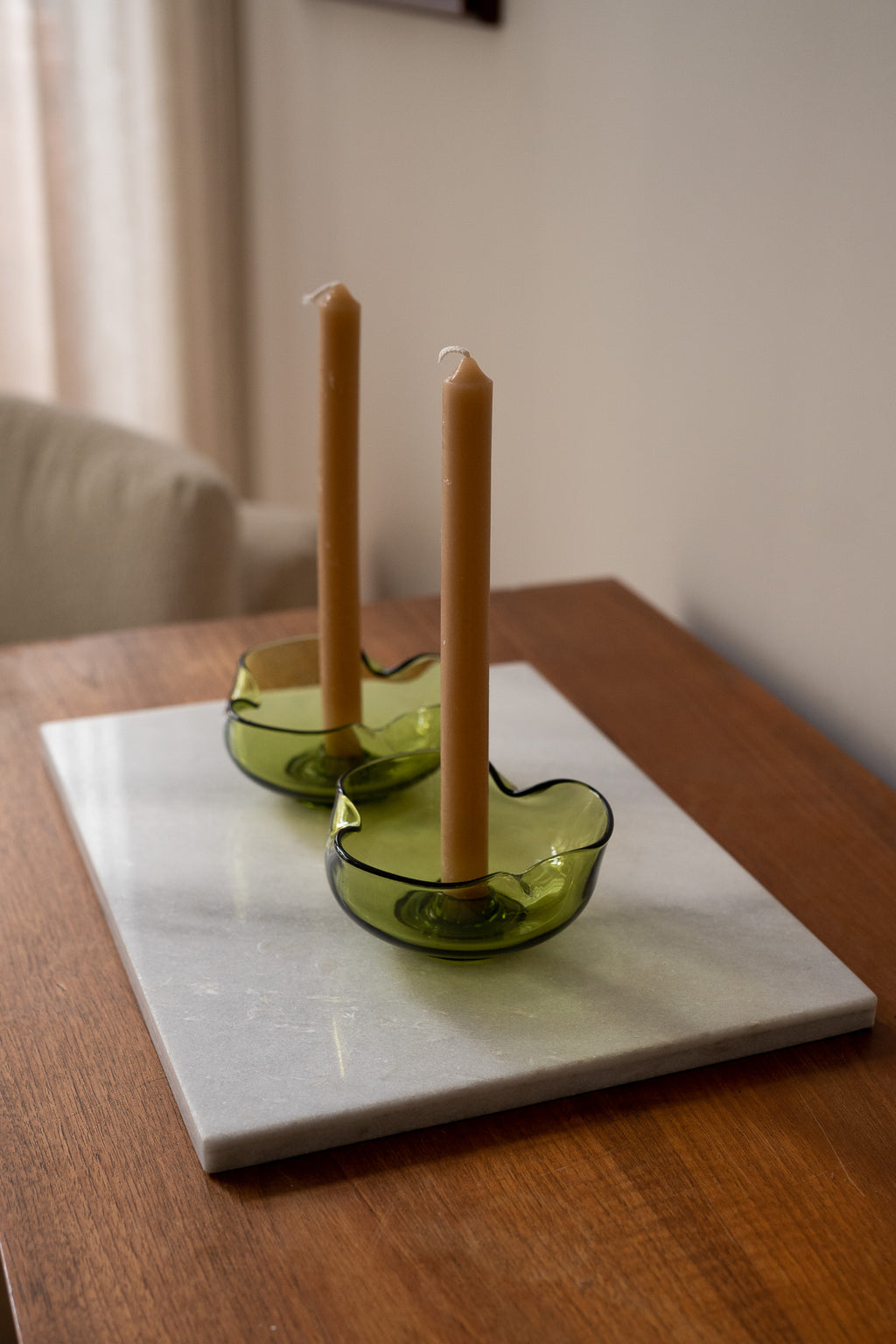 Set van 2 Vintage Olive Green kandelaar