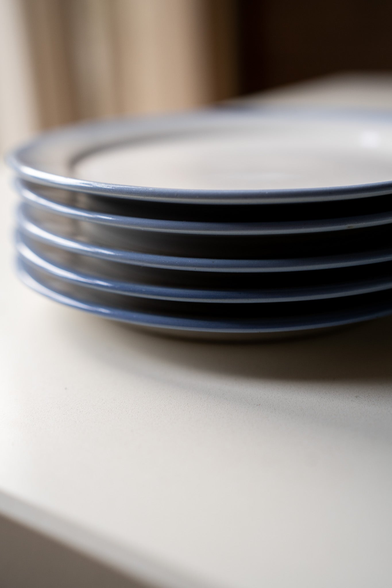 5 lichtblauwe ontbijtborden