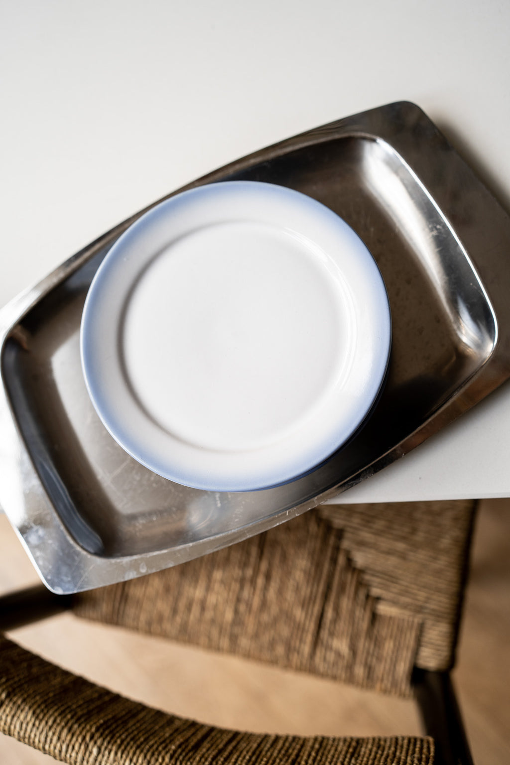 5 lichtblauwe ontbijtborden