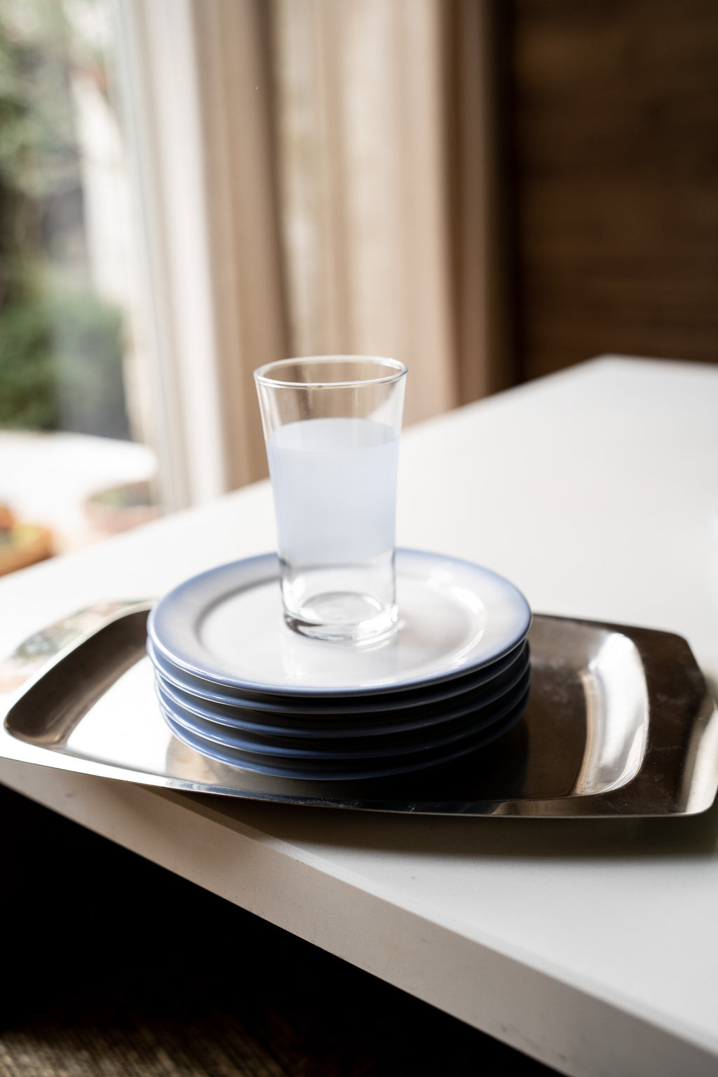 5 lichtblauwe ontbijtborden