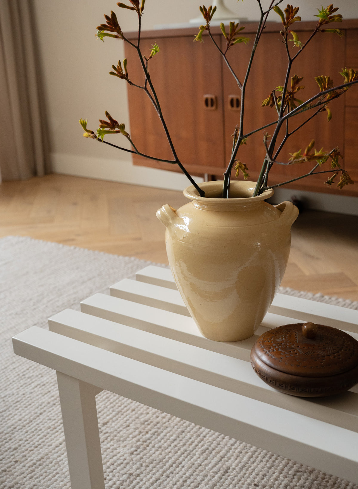 Vaas butteryellow