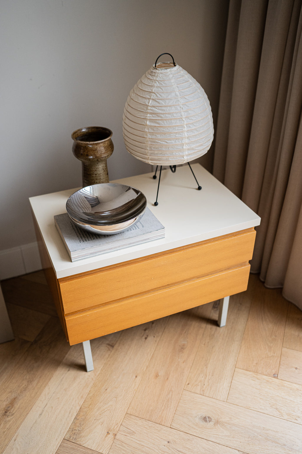 Set van 2 nachtkastjes