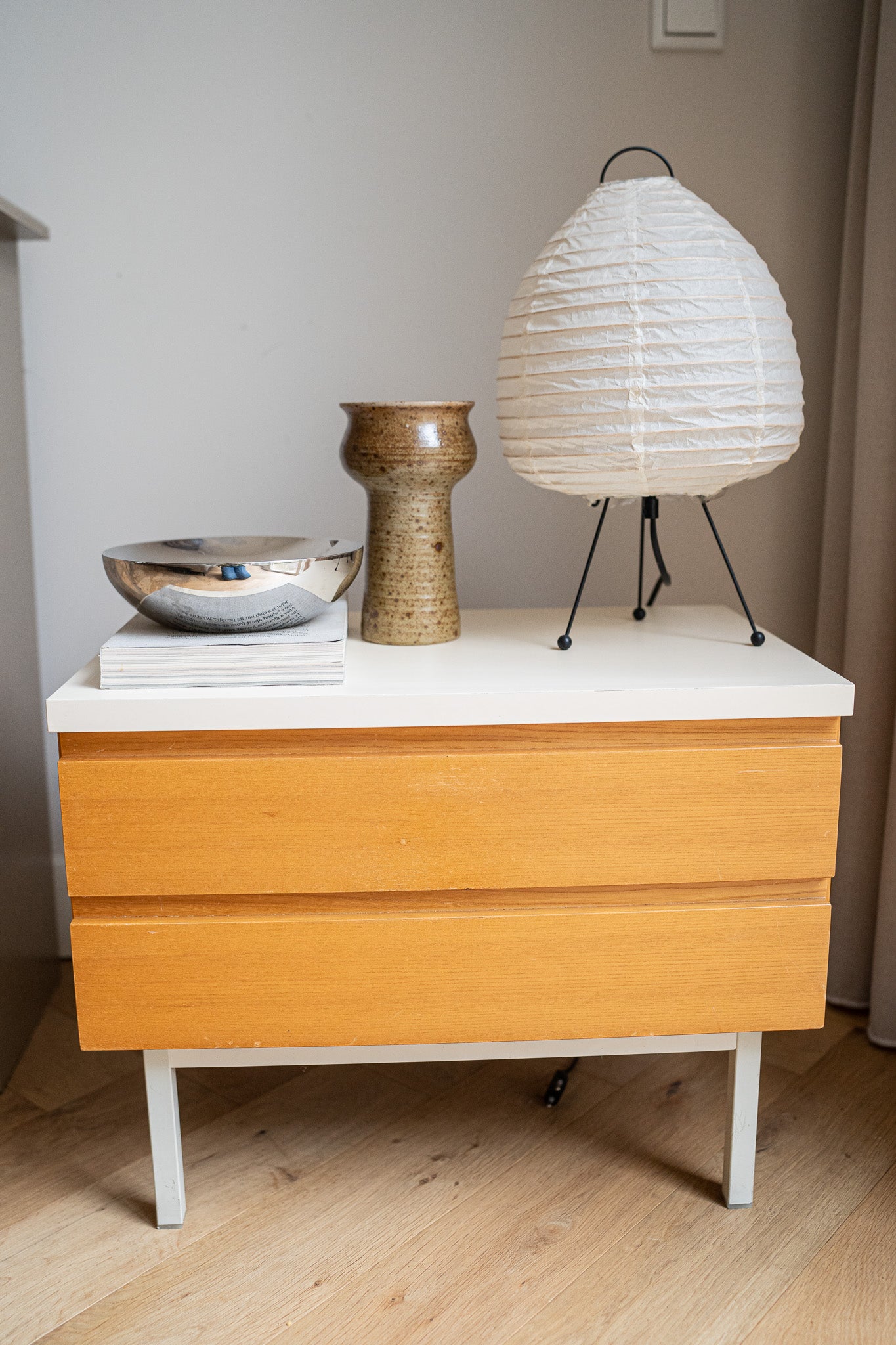 Set van 2 nachtkastjes