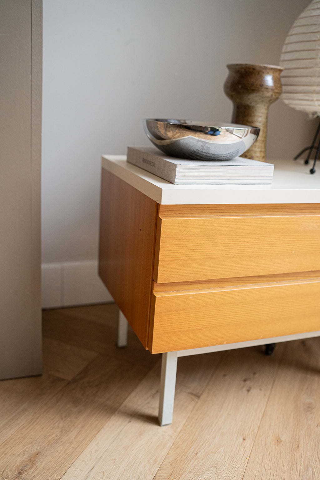 Set van 2 nachtkastjes