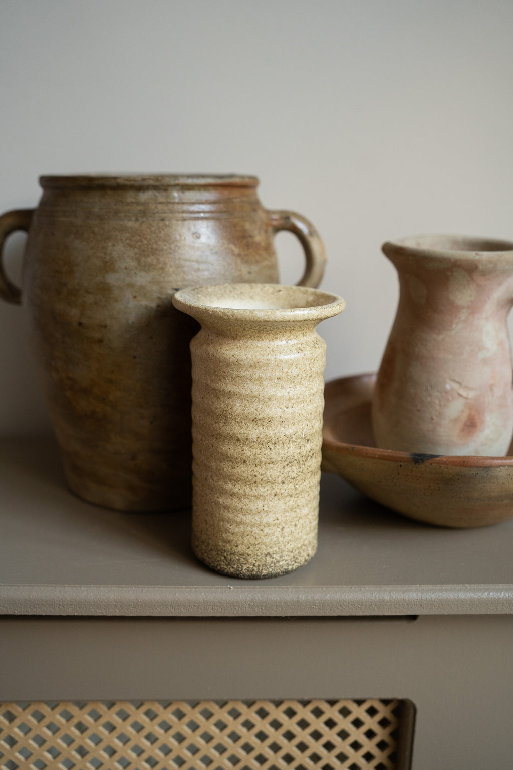 Cremekleurige ribbel vaas