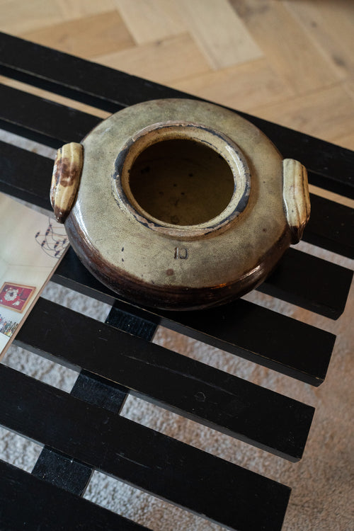 Antieke aardewerk pot