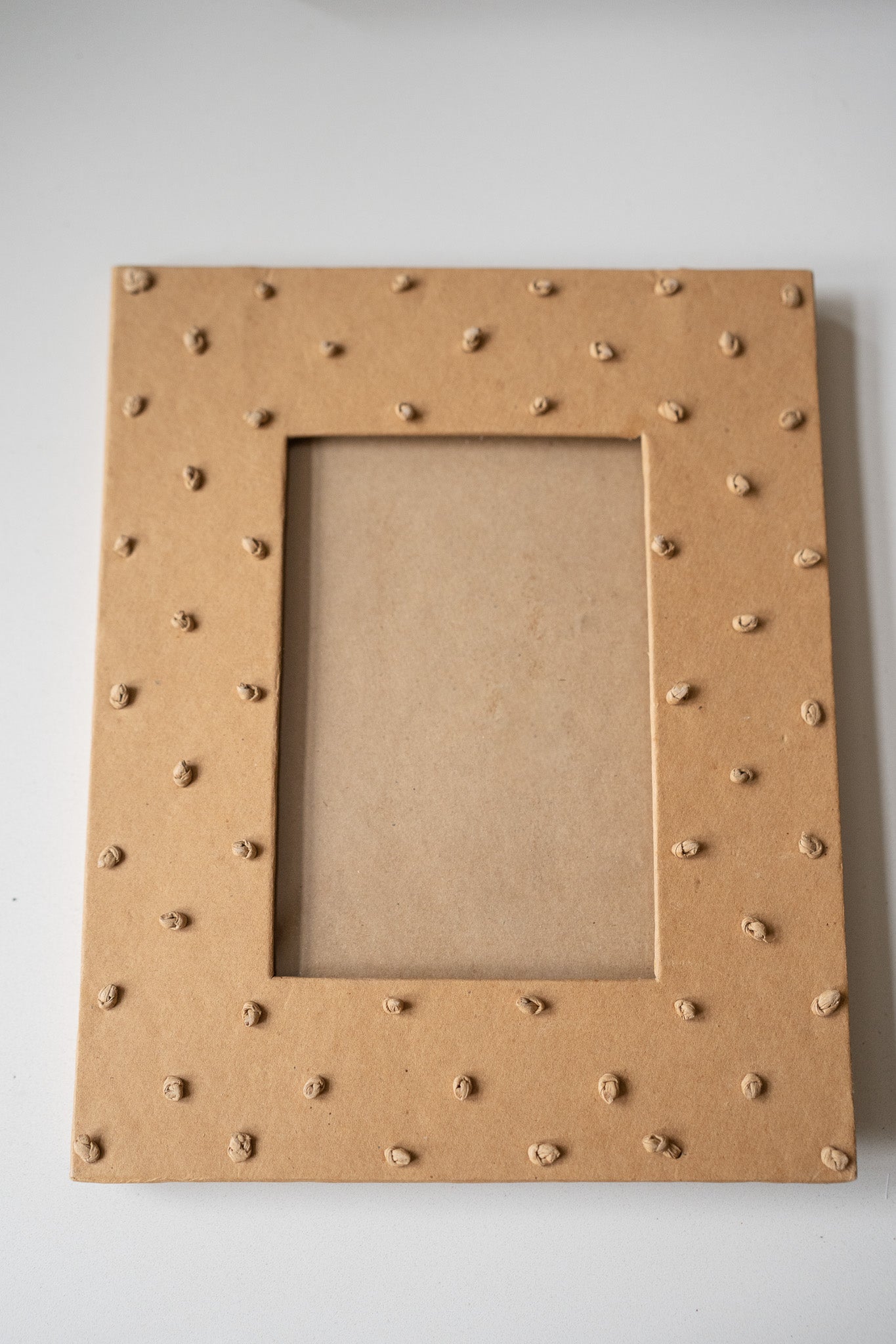 Paper frame dots