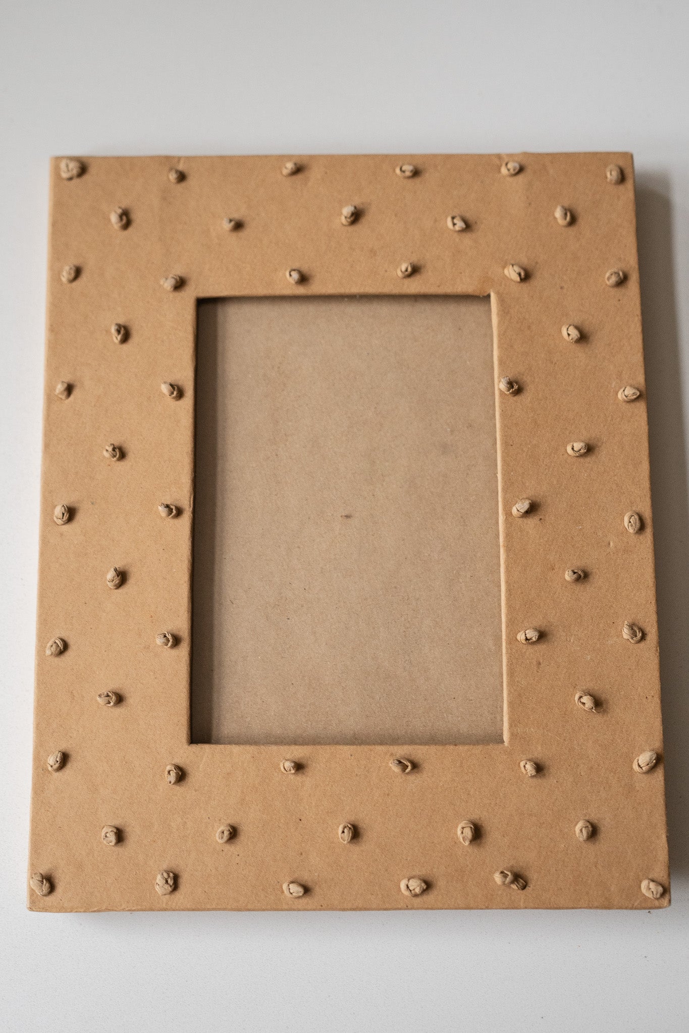 Paper frame dots