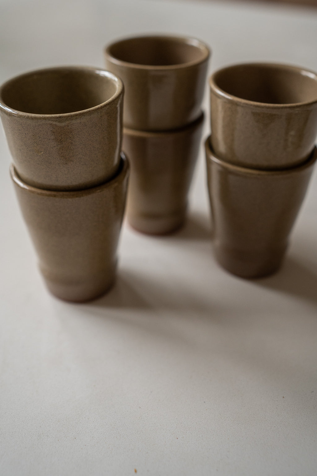 6 bruine koffiemokken