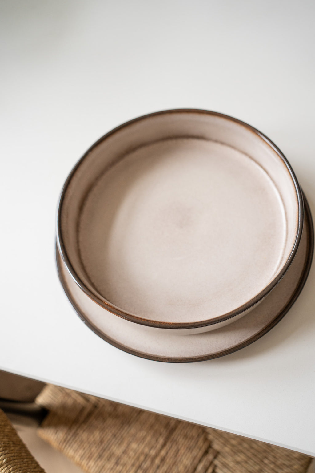 Schaal & bord van potterie Driehoek huizen