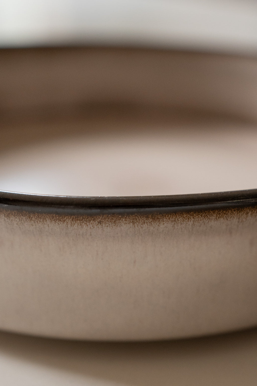 Schaal & bord van potterie Driehoek huizen