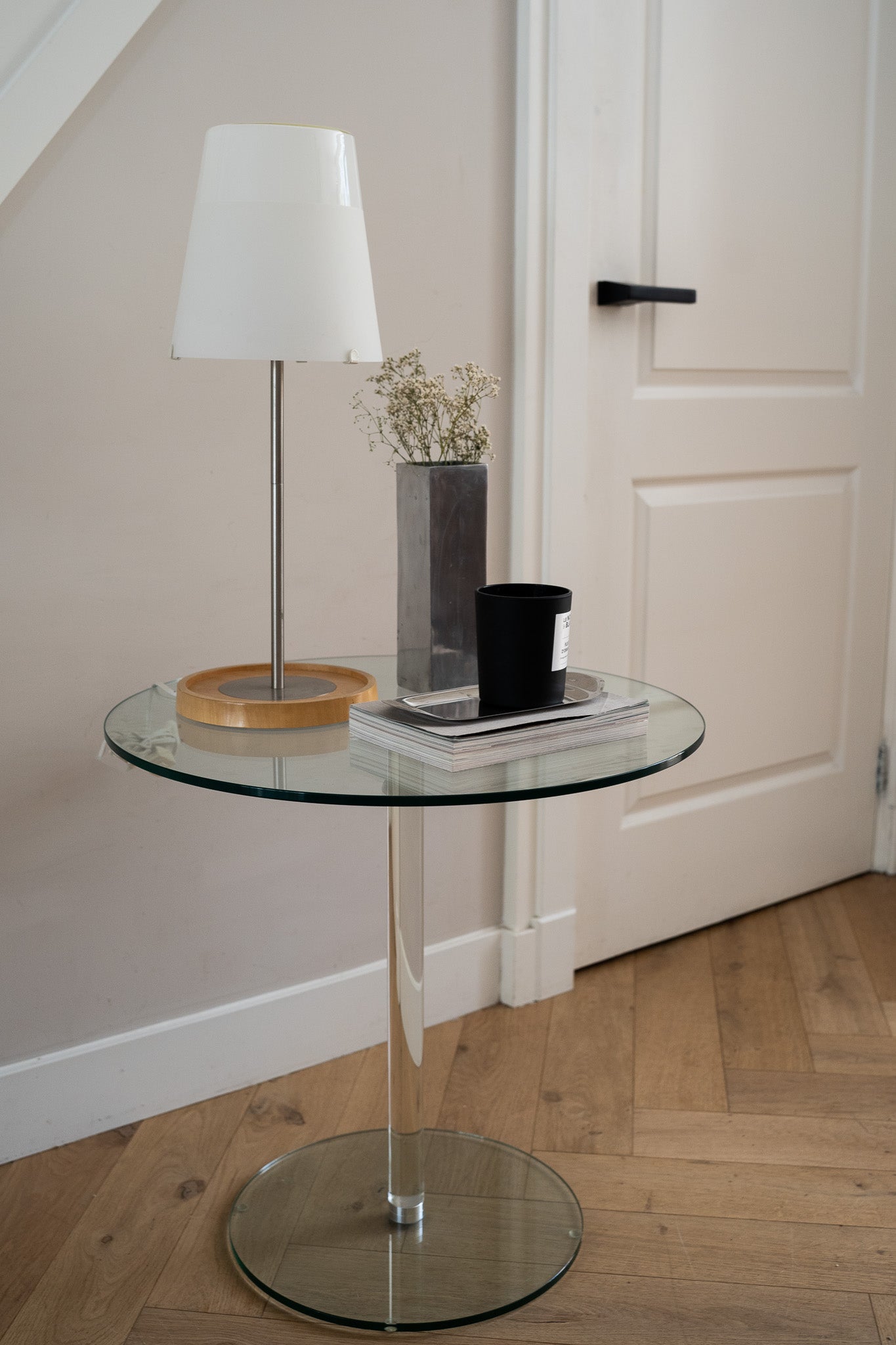 Ronde glazen bijzettafel