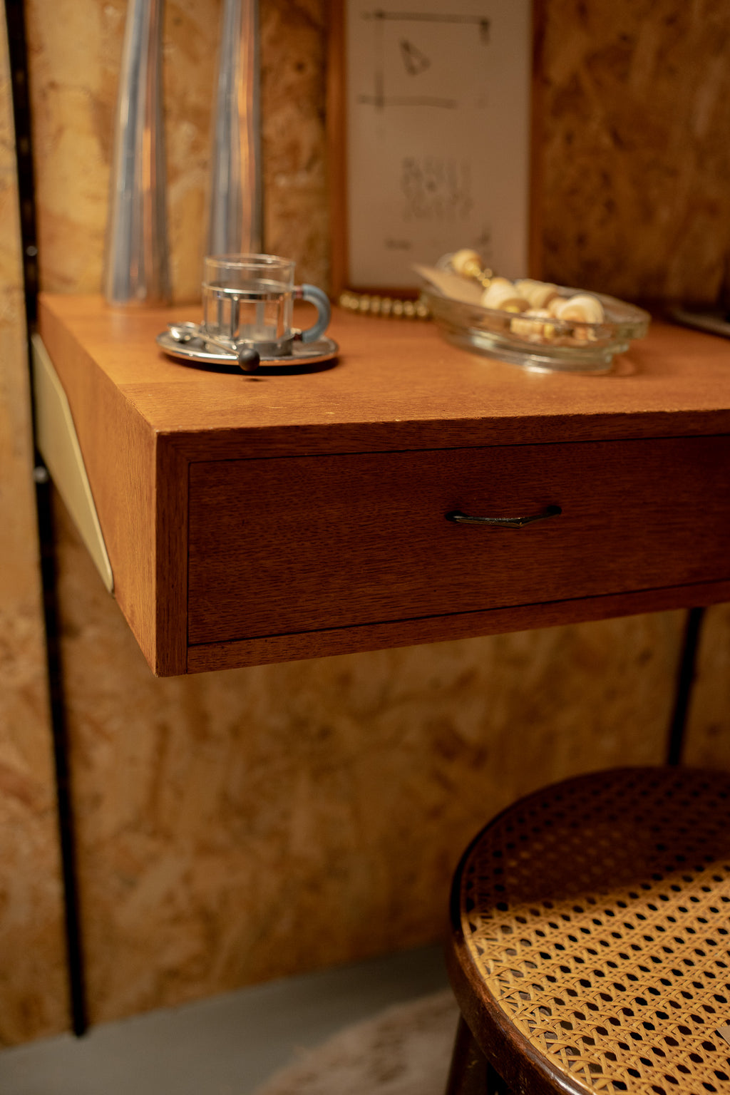 Vintage wandkast - plank - bureau - kast