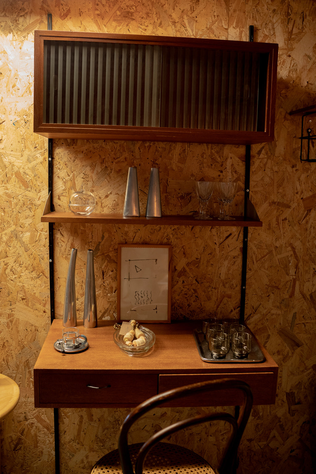 Vintage wandkast - plank - bureau - kast