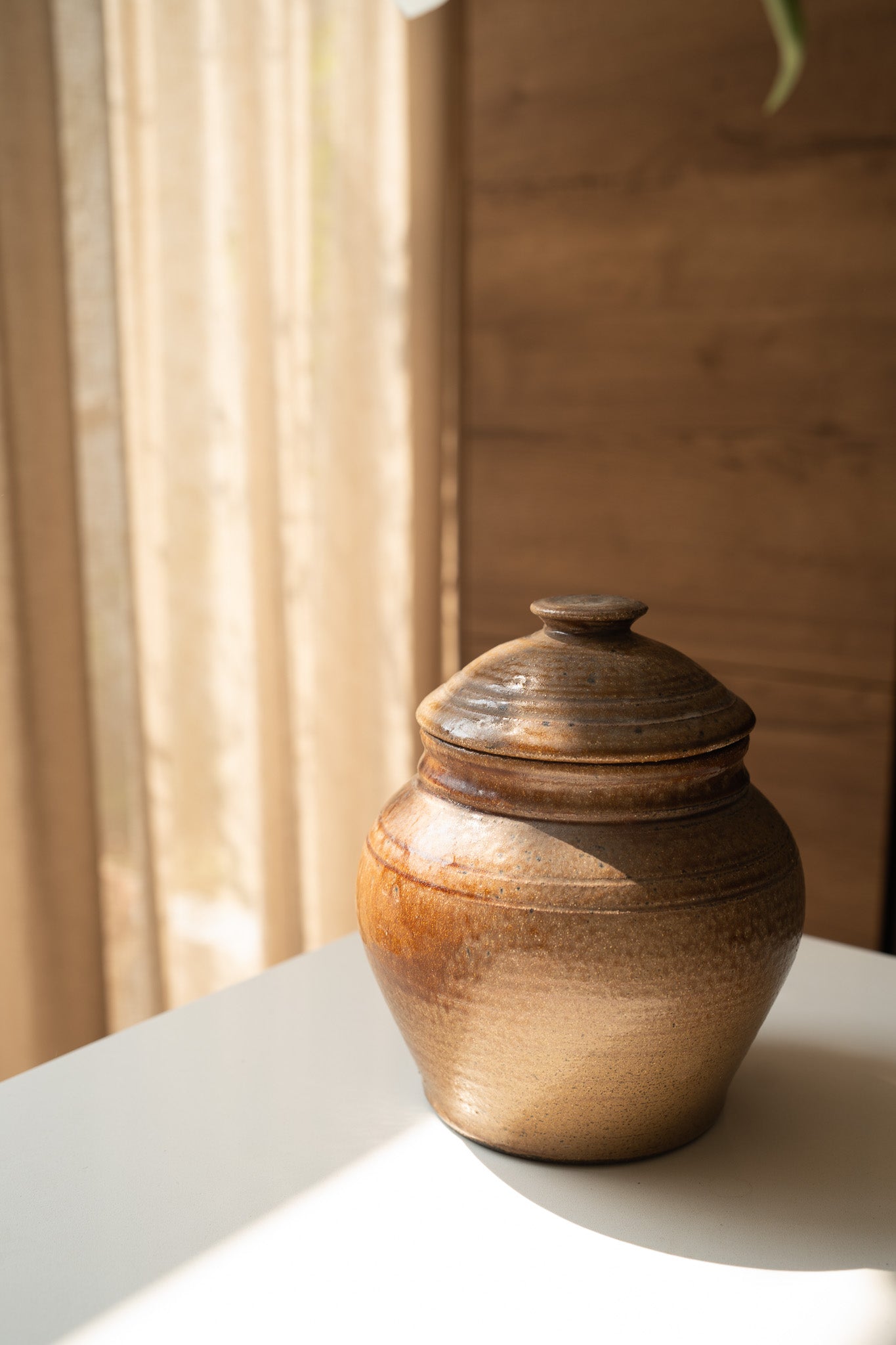 Stoneware pot