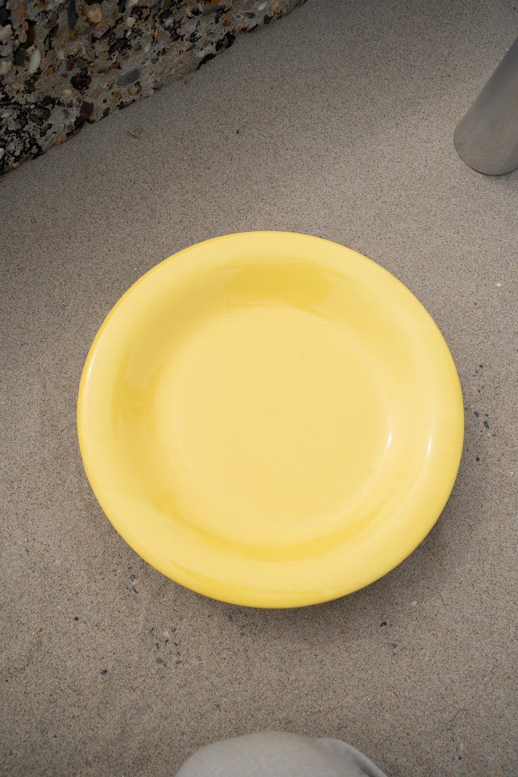Set van 4 gele dinerborden
