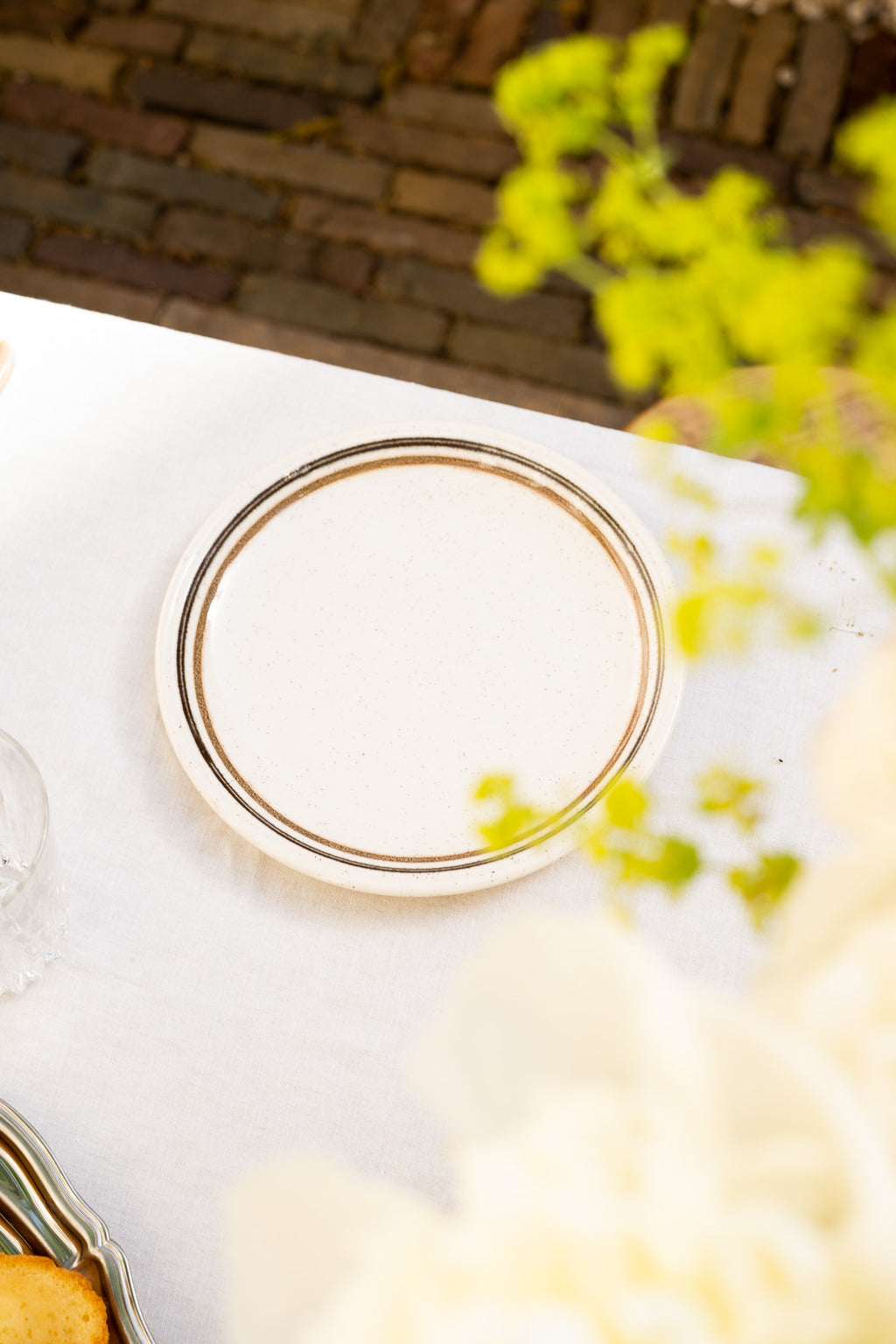 Beige & spikkel ontbijtbordjes