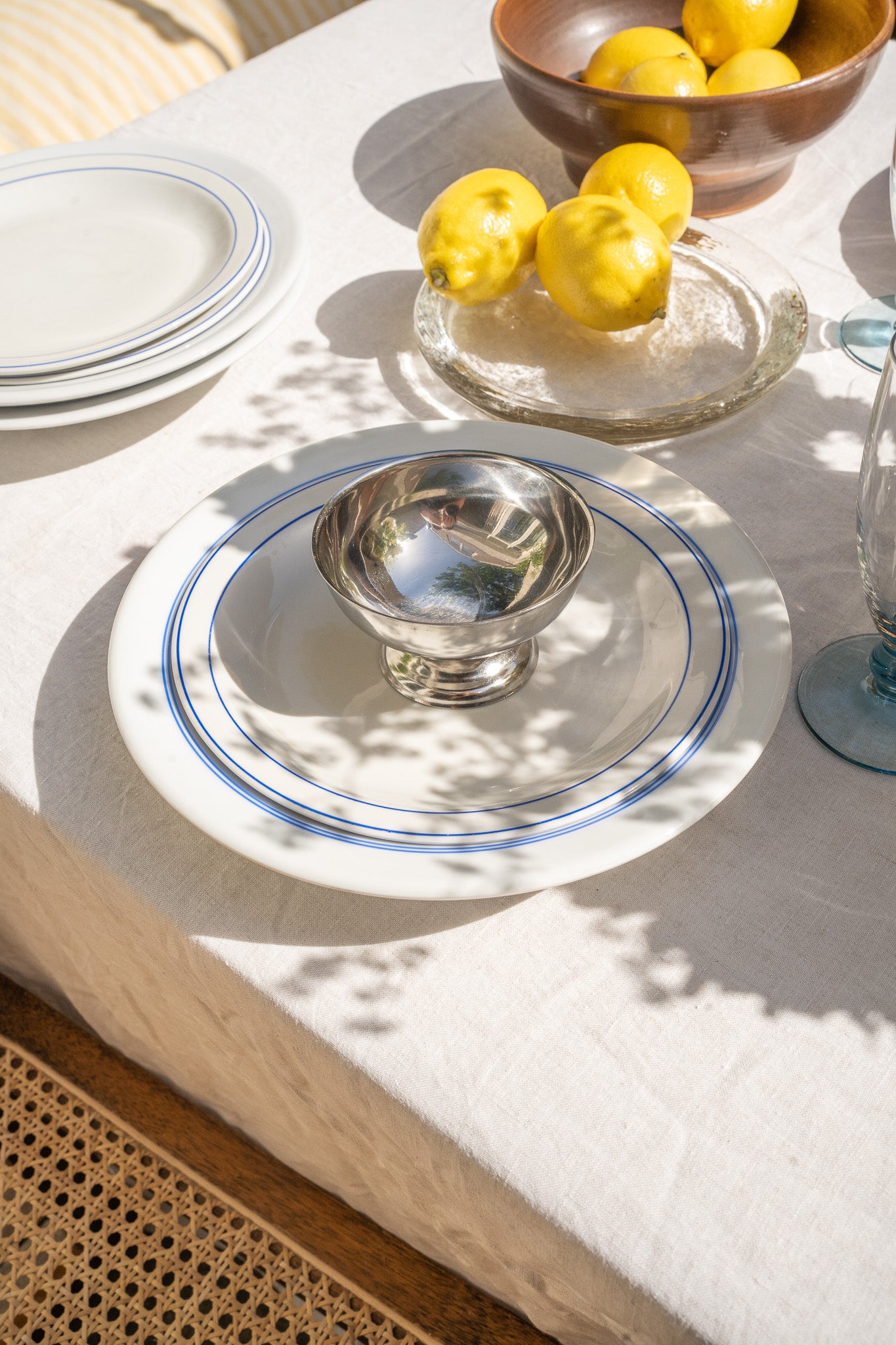 Set van 6 witte diepe borden & blauwe rand