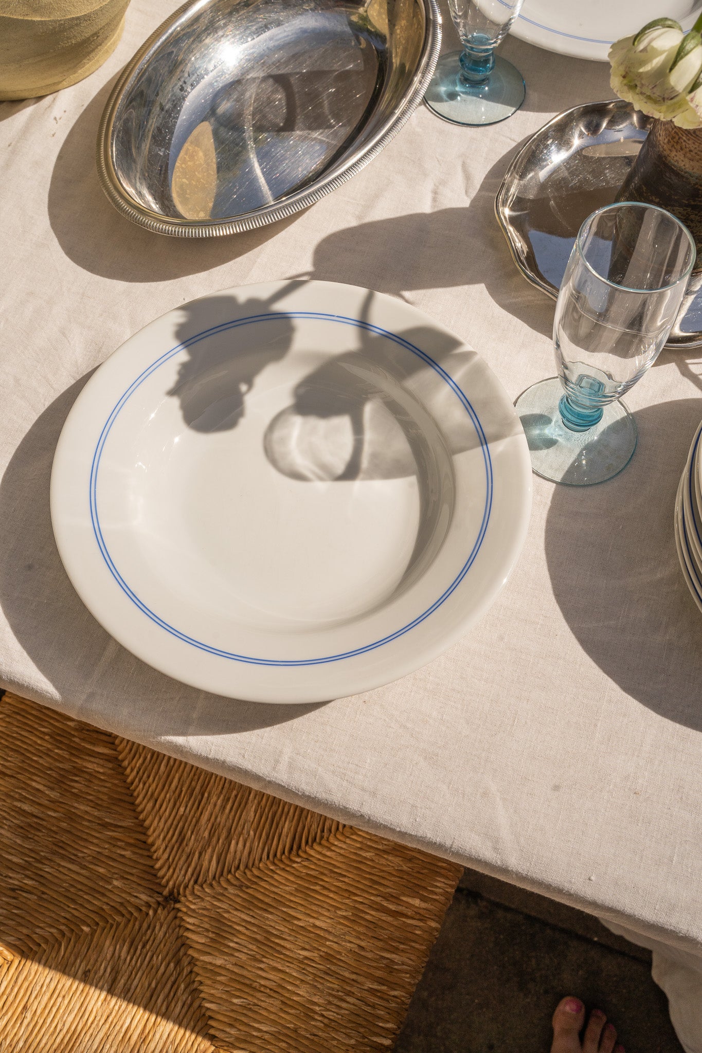 Set van 6 witte diepe borden & blauwe rand