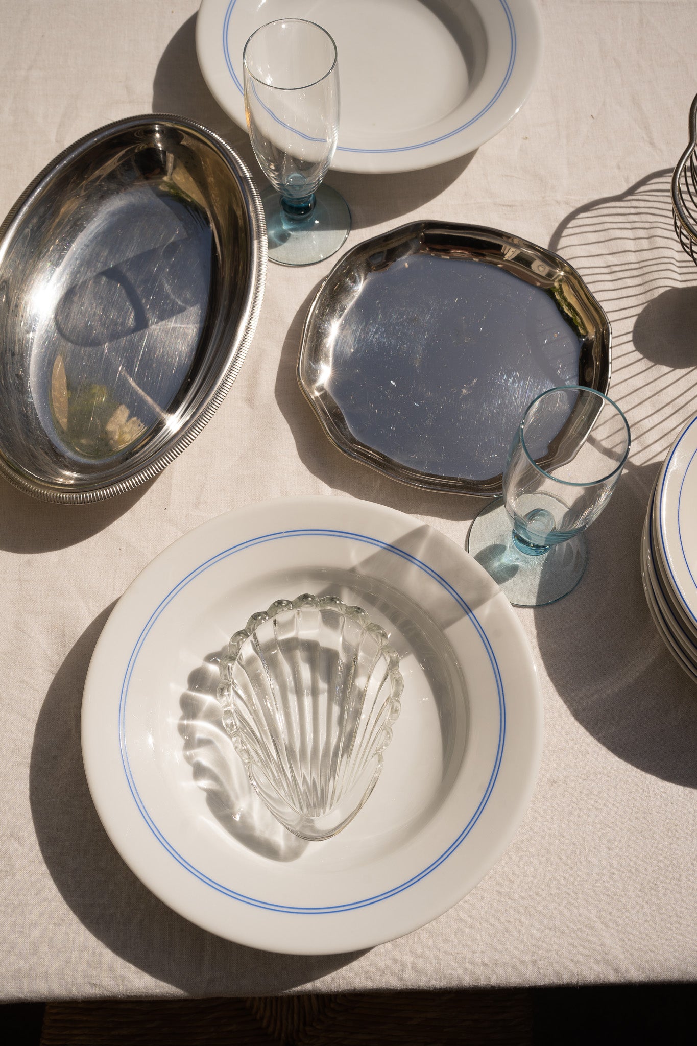 Set van 6 witte diepe borden & blauwe rand