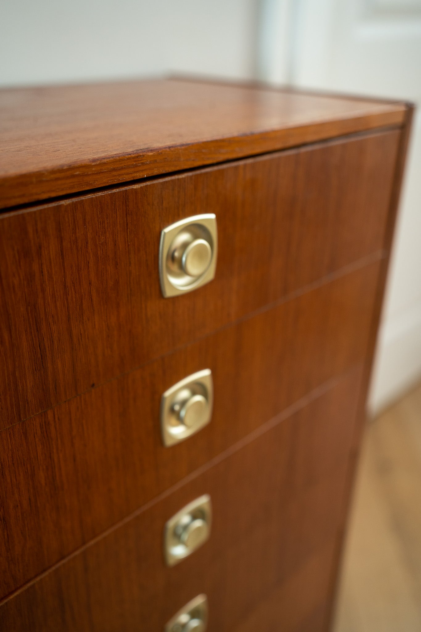 Vintage teakhouten ladekast