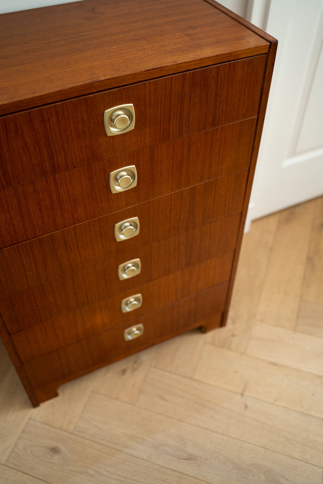 Vintage teakhouten ladekast