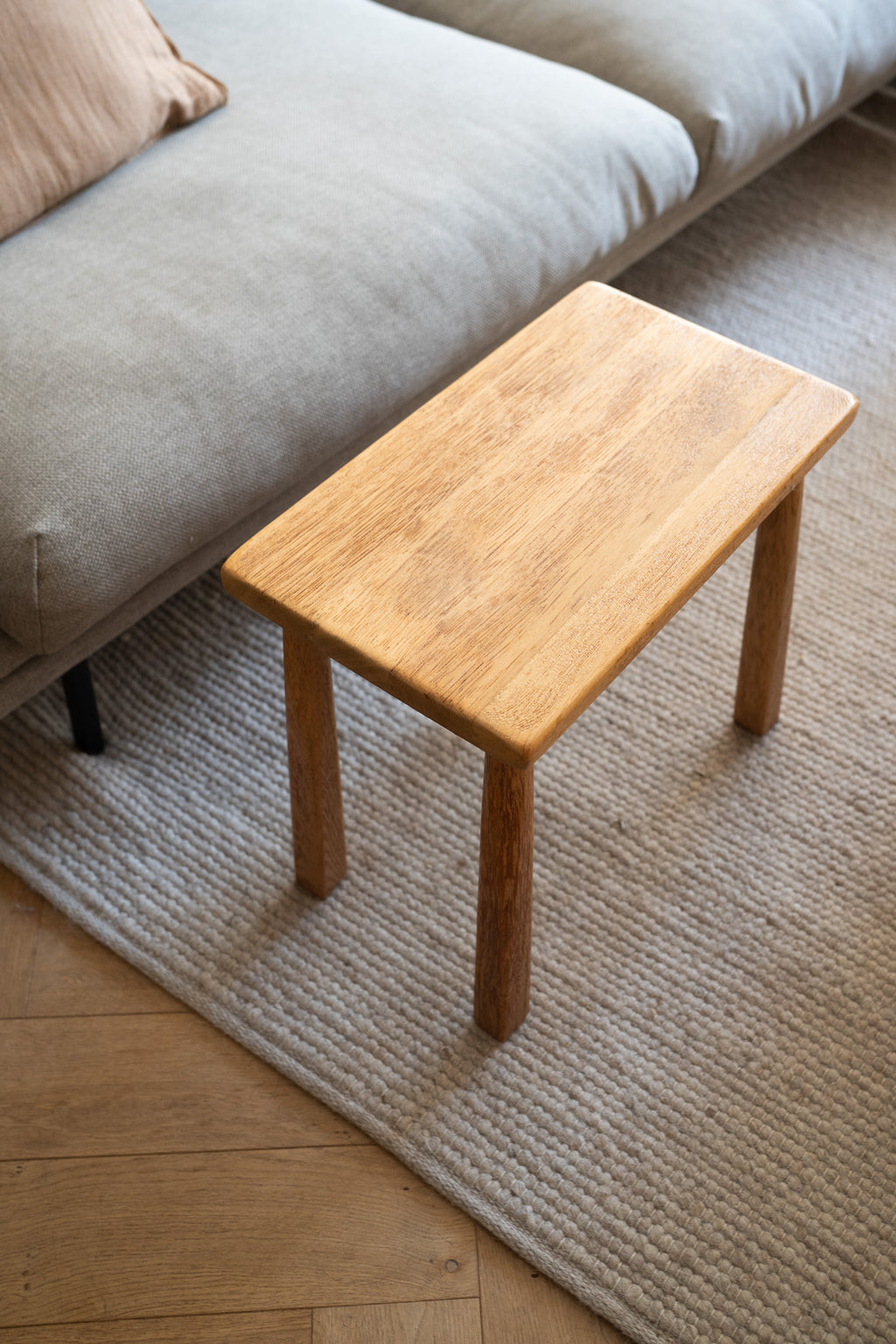 Houten bijzettafel