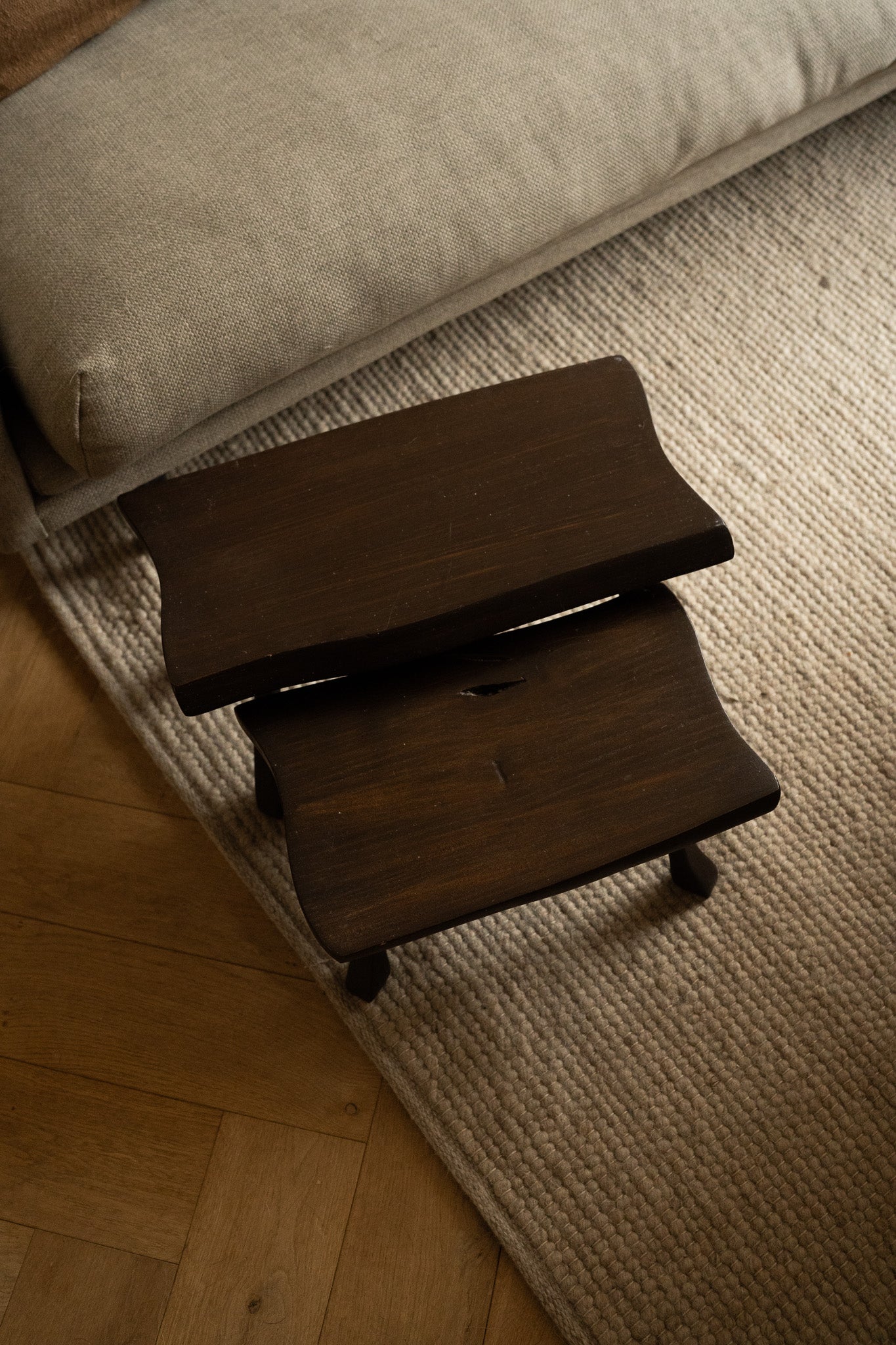 Set van 2 bijzettafel brutalist stijl
