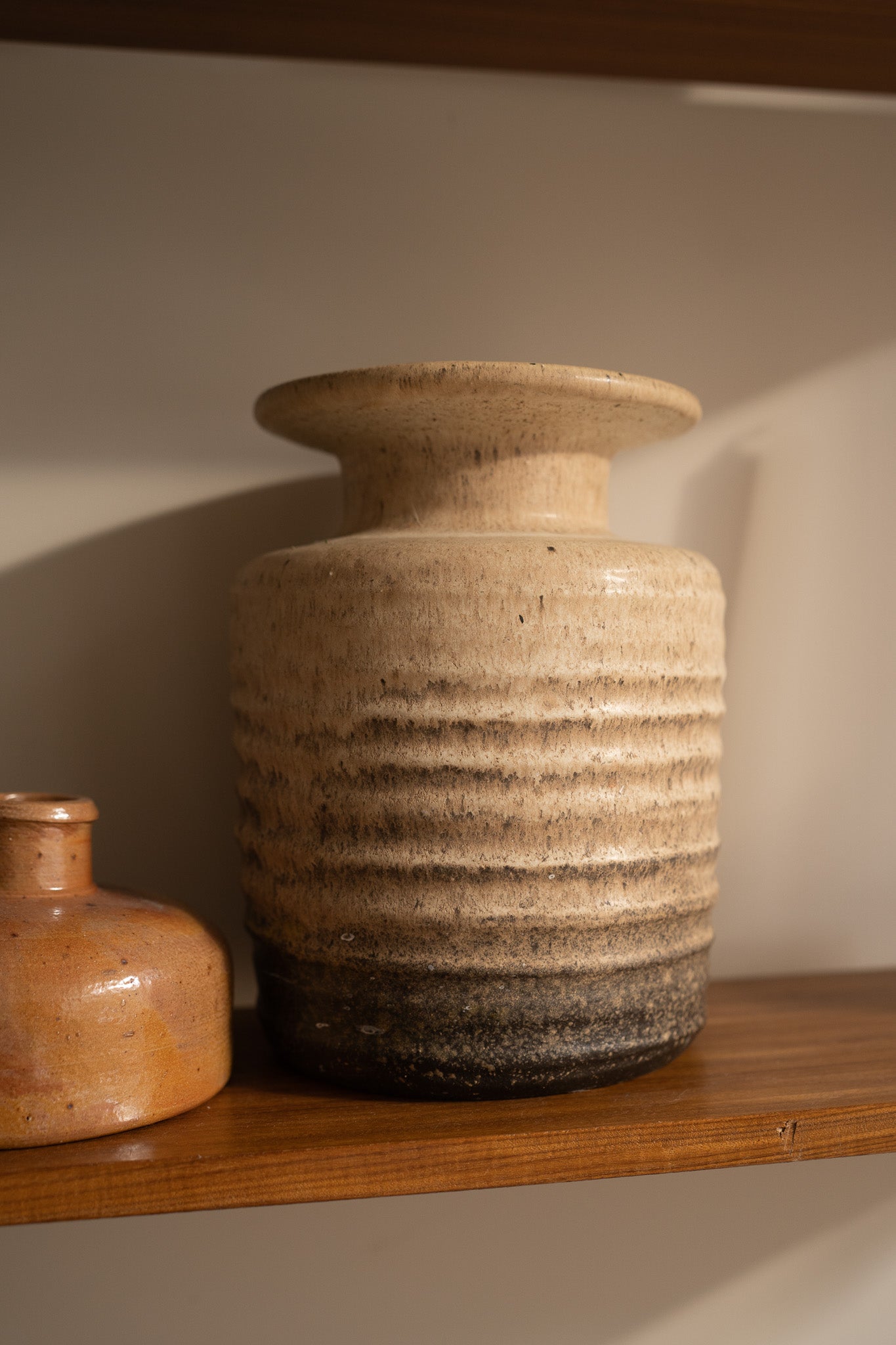 Grote beige/ bruine vaas