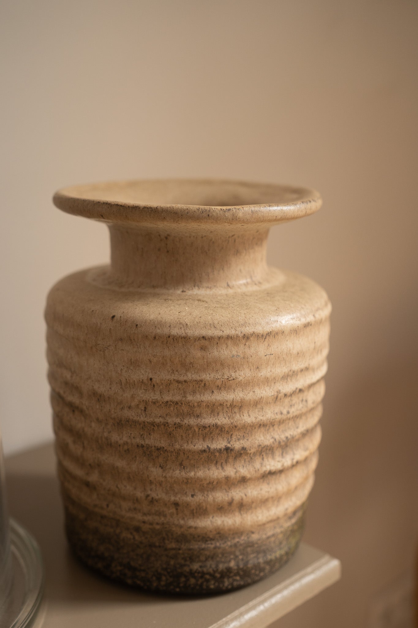 Grote beige/ bruine vaas