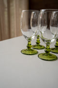 Set van 4 groene wijnglazen
