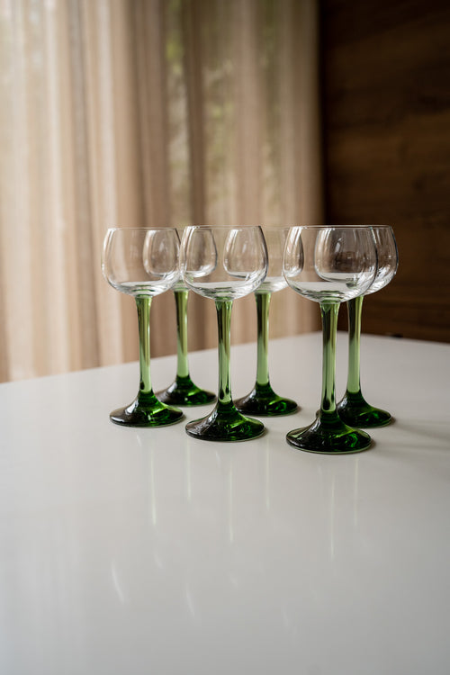 6 groene wijnglazen