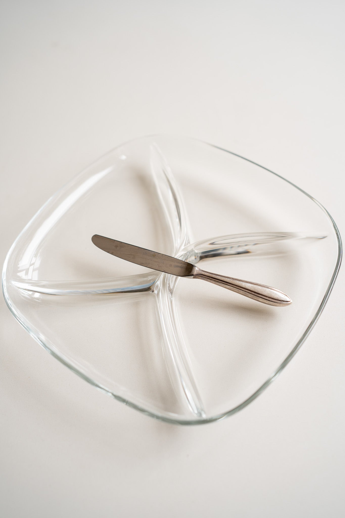 Glazen serveerschaal