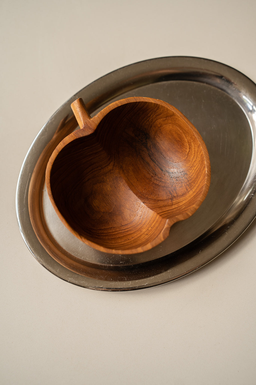Houten schaaltje appel