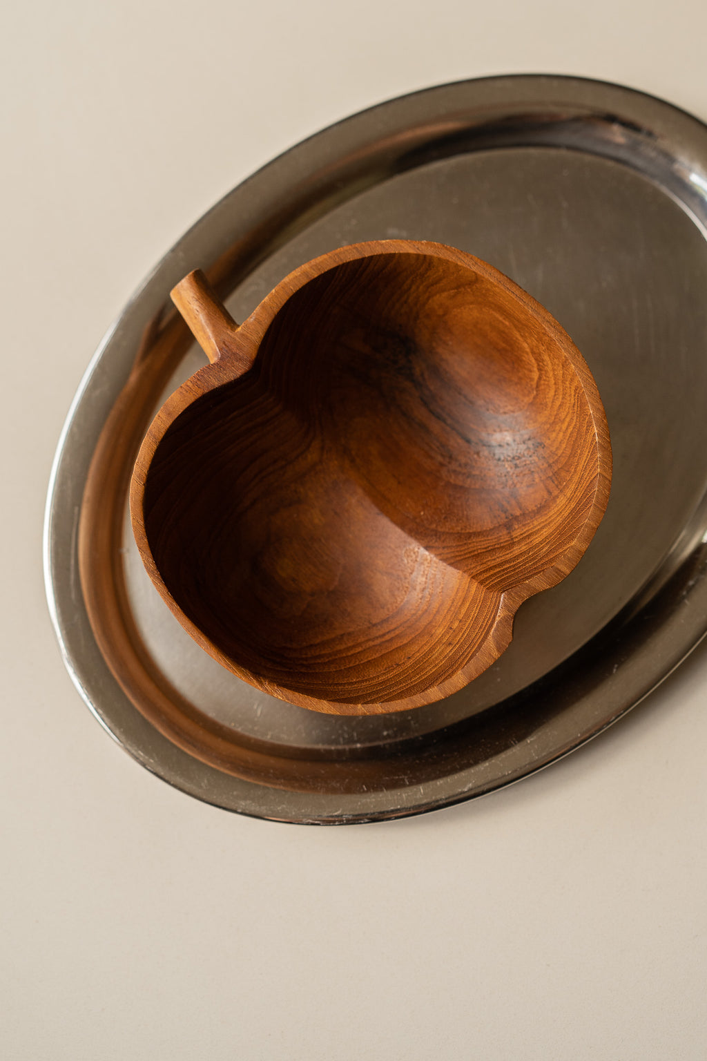 Houten schaaltje appel