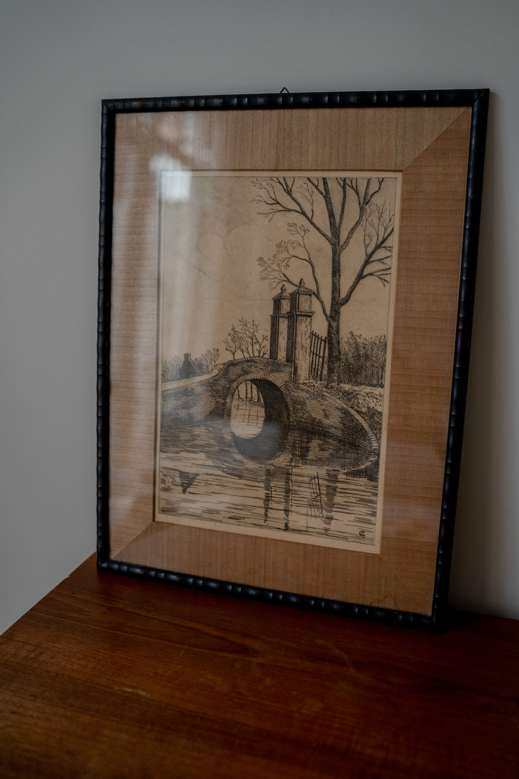 Zwarte bamboe lijst met schets