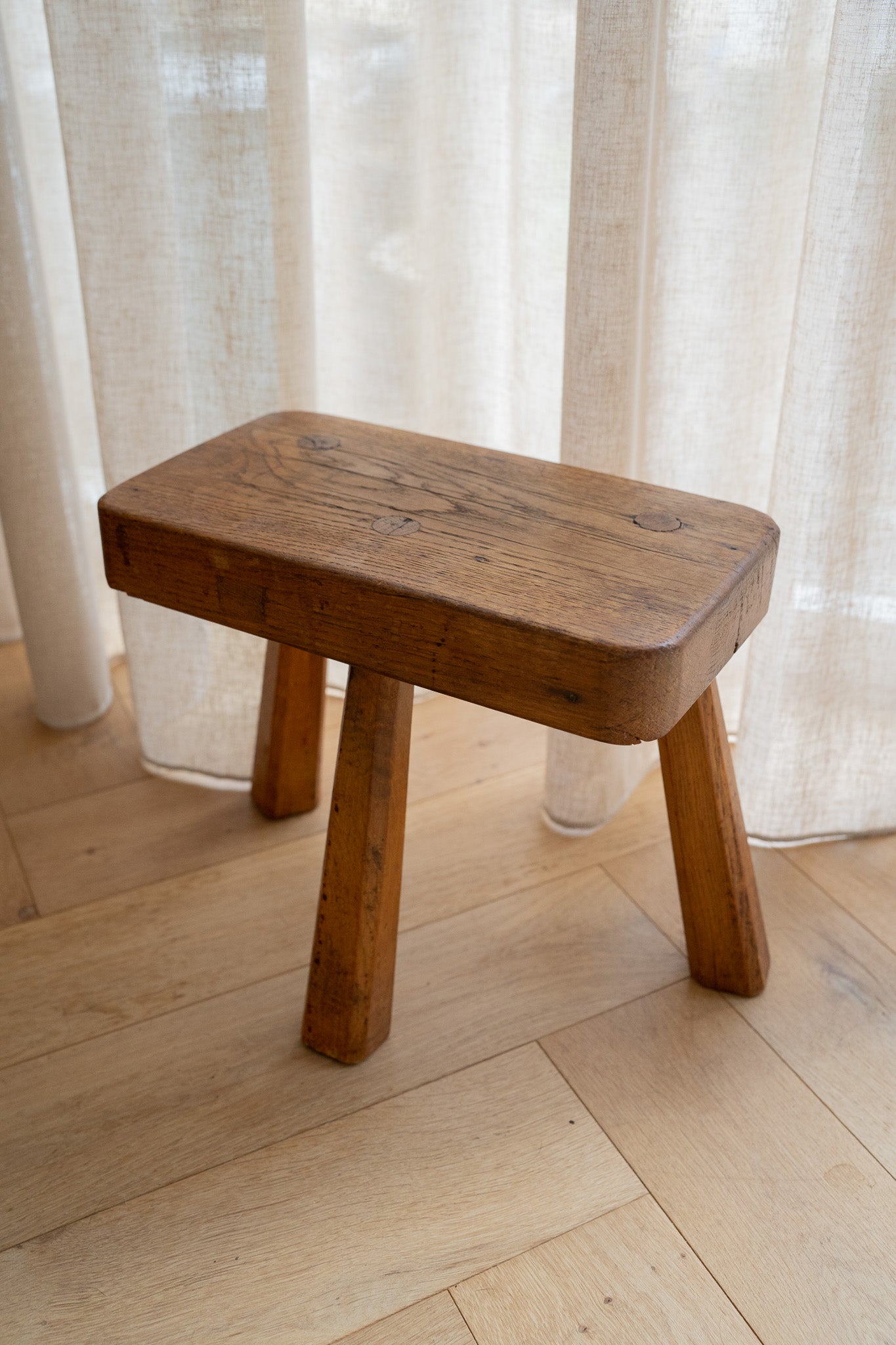 Vintage massief houten kruk