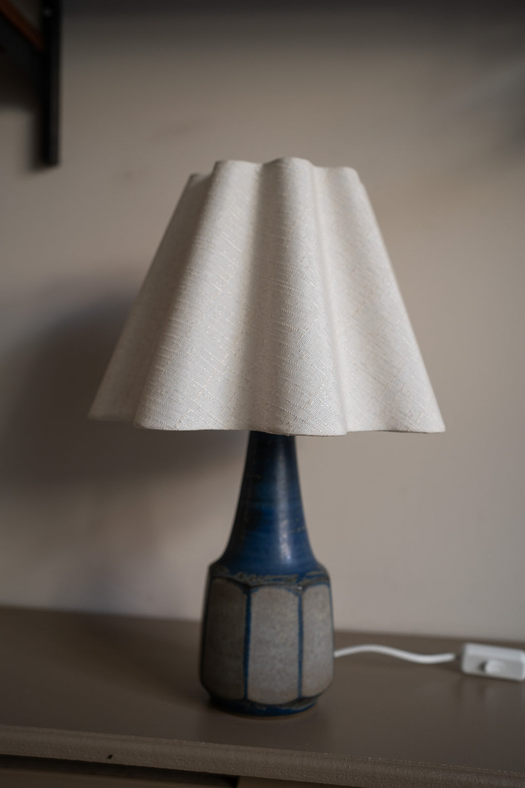Deense keramieken tafellamp blauw