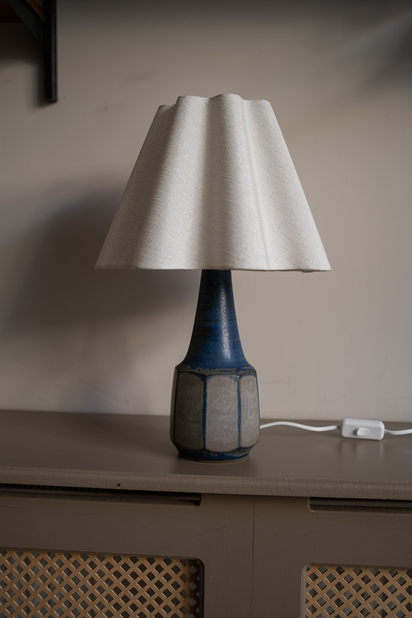 Deense keramieken tafellamp blauw