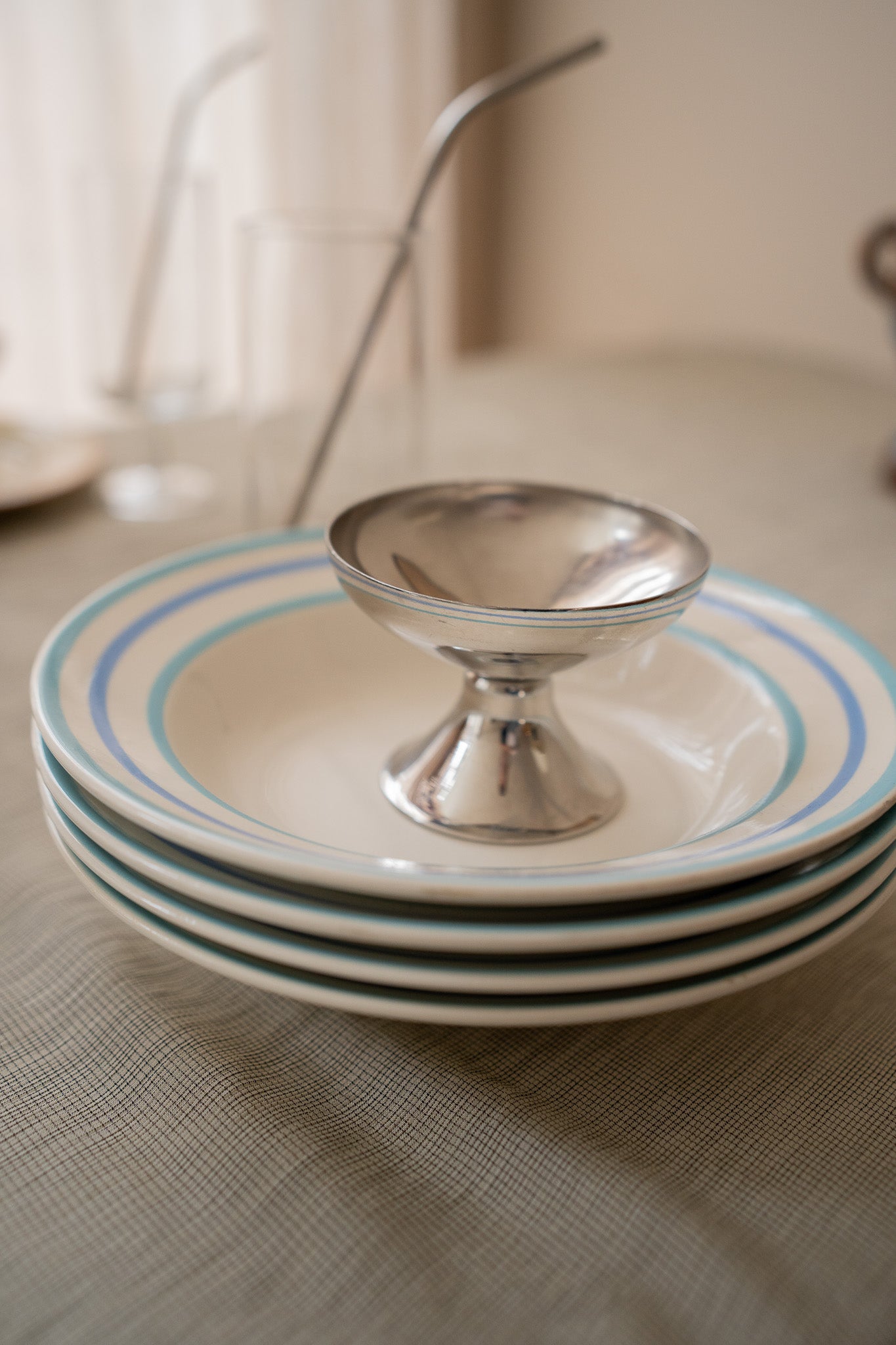 Set van 4 diepe borden blauwe rand