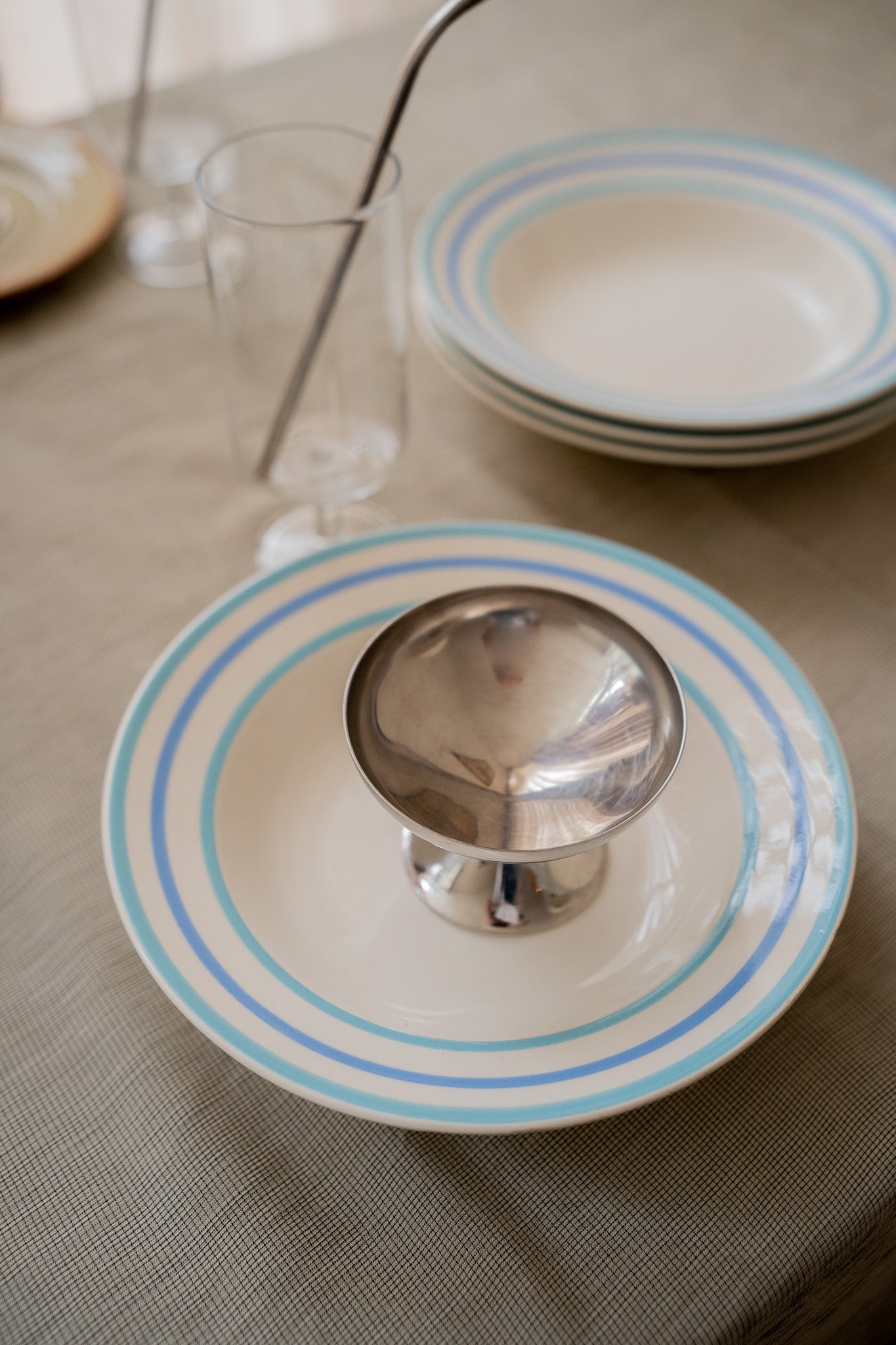 Set van 4 diepe borden blauwe rand