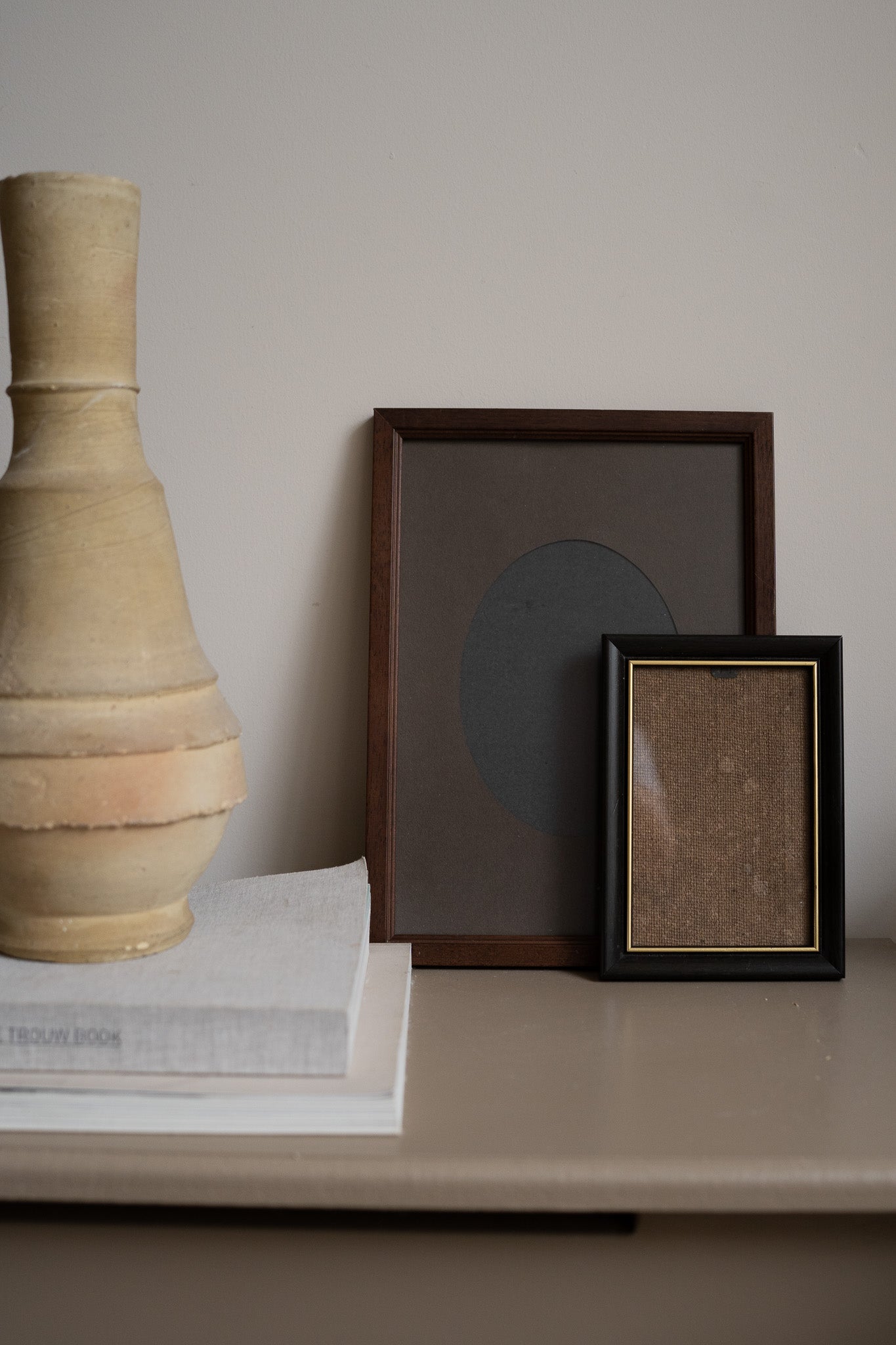 Houten lijst met gouden rand