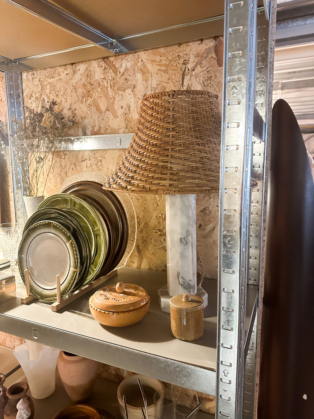 Marmeren lamp & rotan kap